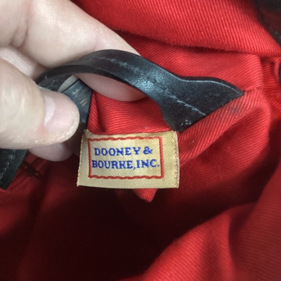Dooney Vtg. Darcy Satchel - Picture 15 of 16